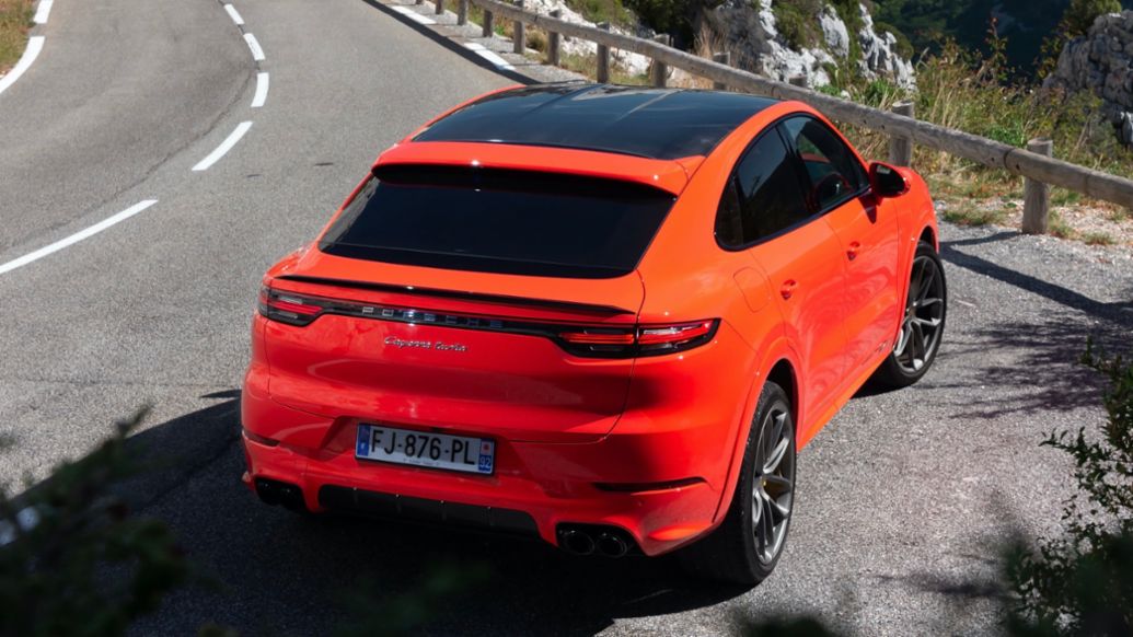 Cayenne Turbo Coupé, Provence, Frankreich, 2021, Porsche AG